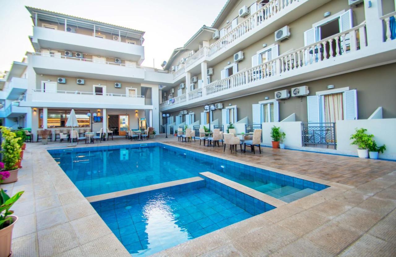Emilia Hotel 2*